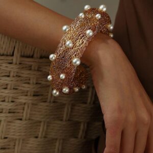 Pearl Paved Hollow Out Bangle