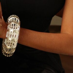 Roundel Hollow Out Bangle